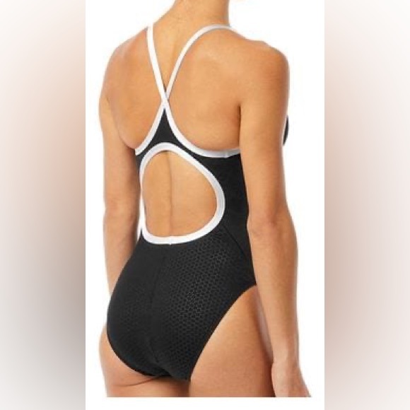 TYR Durafast women’s Hexa Diamondfit Swimsuit training swimsuit size 32 NWT - Picture 3 of 5
